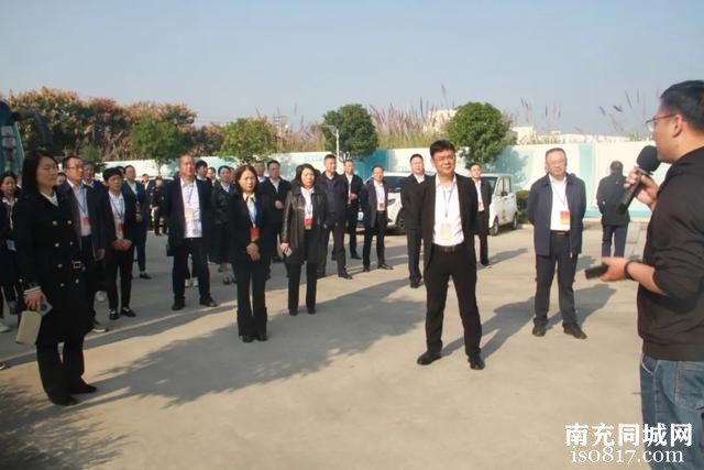 西充县人大常委会组织代表开展集中视察活动-2.jpg