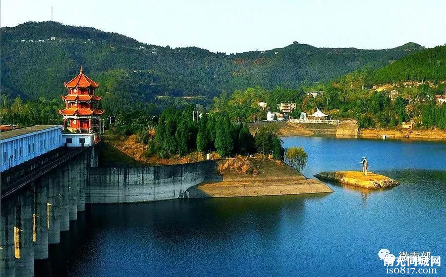2019“中国旅游日”南部县启动仪式美丽的在八尔湖畔举行-y17.jpg