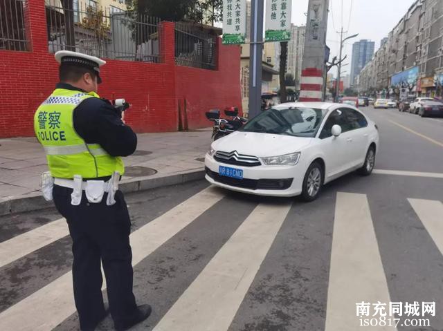 蓬安交警曝光一批违停车辆-6.jpg