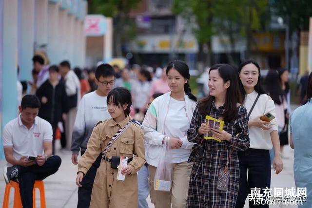 825.3万人次！南充国庆文旅市场多点开花、亮点纷呈，“假日经济”活力十足！-4.jpg