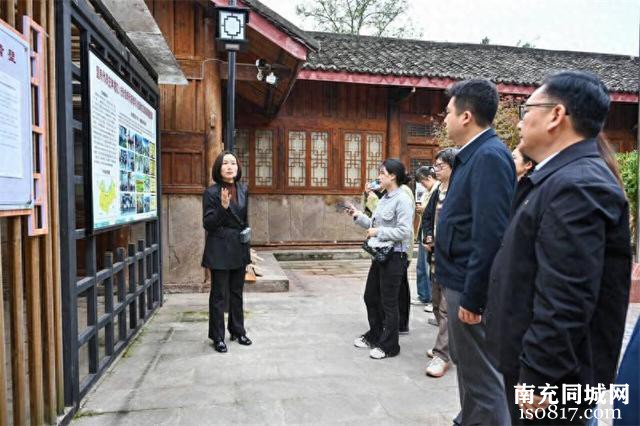 如何打通联系服务群众的“最后一公里”？南充人大有妙招-1.jpg