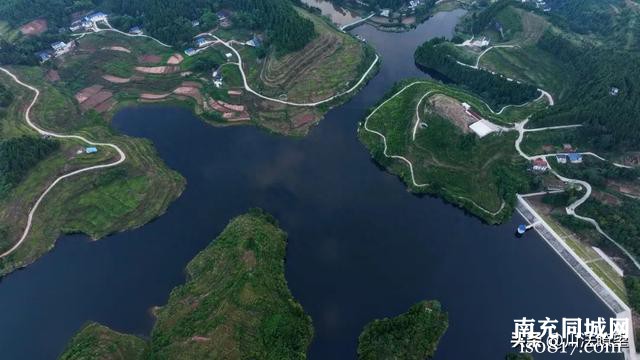 冬日暖阳里的营山——山水一色凉水井水库......-1.jpg