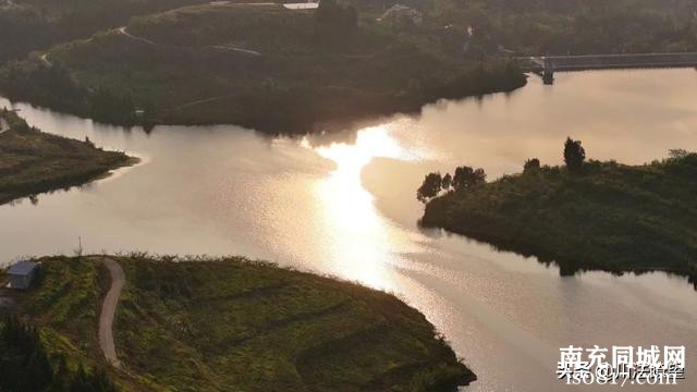 冬日暖阳里的营山——山水一色凉水井水库......-11.jpg