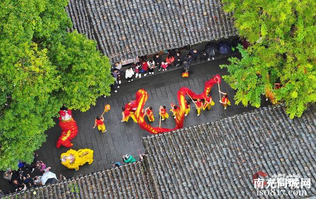 C视觉丨庆祝“春节”申遗成功 阆中古城提前“过年”-5.jpg