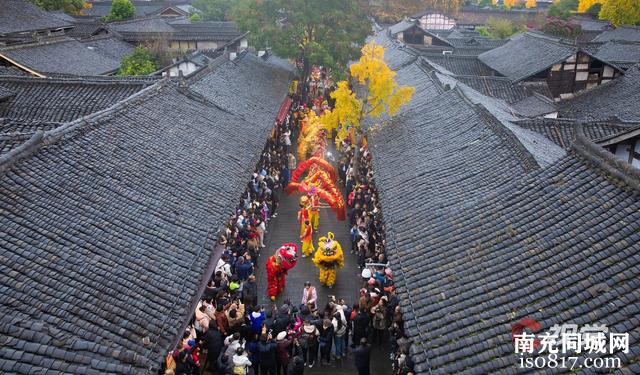 C视觉丨庆祝“春节”申遗成功 阆中古城提前“过年”-7.jpg