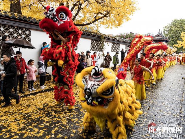 C视觉丨庆祝“春节”申遗成功 阆中古城提前“过年”-15.jpg