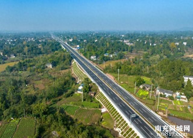 营山县旅游公路路网建设项目营清路主线工程顺利通过交工验收-1.jpg