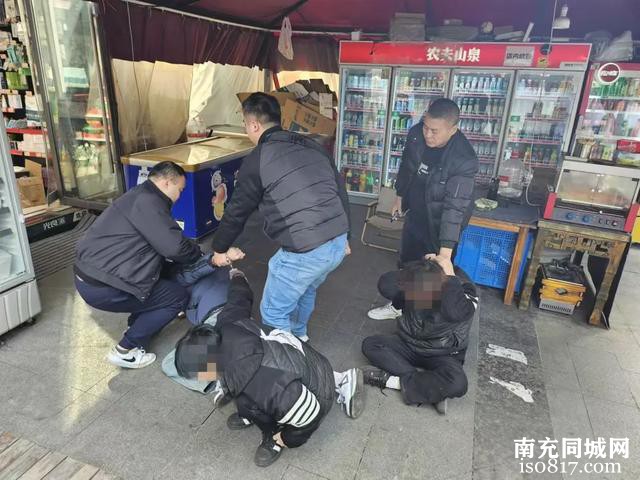 凌晨作案！南充3人被缉拿归案……-3.jpg