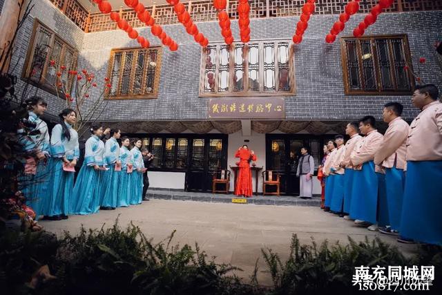 仪陇县第二届沉浸式婚恋文化艺术节暨客家婚俗文化展演活动开幕-12.jpg