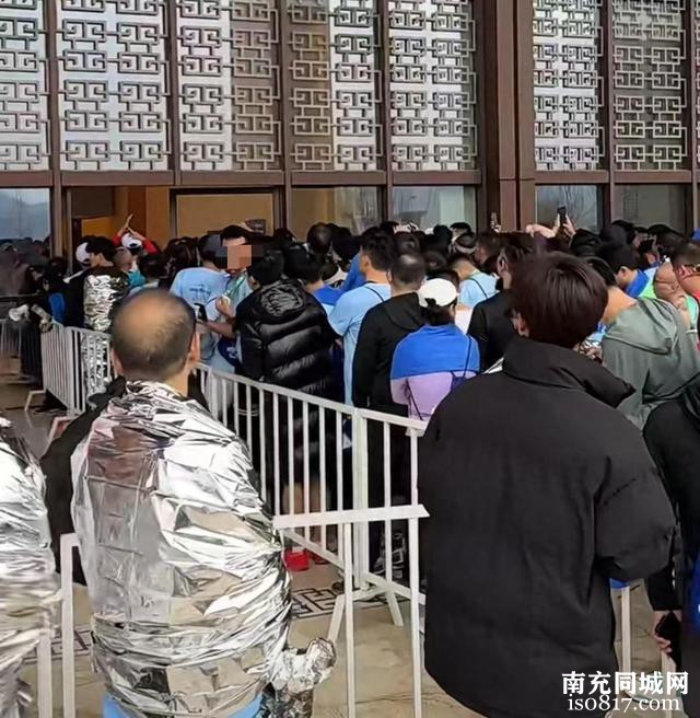 被通报批评的阆中古城马拉松：赛前发现问题拒不整改我行我素-1.jpg