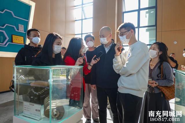 组团培育副中心 喜看南达新气象丨仪陇：实干为笔 绘就发展美丽画卷-6.jpg