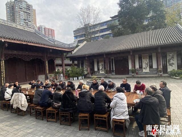 老街巷故事讲座引共鸣 南充城市记忆再焕生机-1.jpg