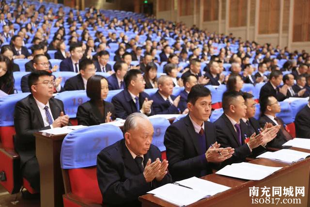 南充市高坪区第七届人民代表大会第五次会议开幕-7.jpg